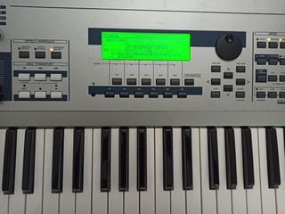 Yamaha MO6 Workstation Synth-thumb-17