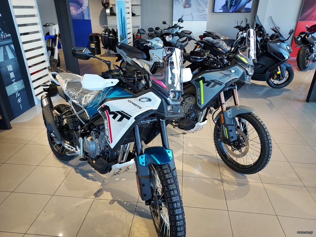 CFmoto 450 MT 2025