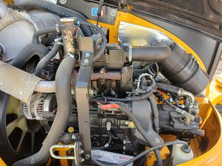 Εκσκαφάκι (διαβολάκι) JCB 2014 8055-thumb-1