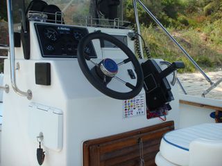 Ahellas 1999 CENTER CONSOLE-thumb-2