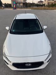 Hyundai i 30 2018 1.4 100 Hp ACTIVE-thumb-2