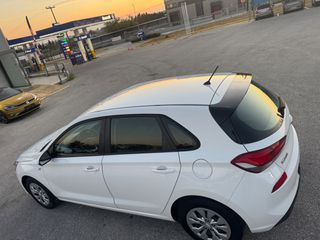 Hyundai i 30 2018 1.4 100 Hp ACTIVE-thumb-5