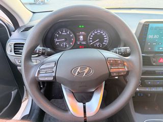 Hyundai i 30 2018 1.4 100 Hp ACTIVE-thumb-25