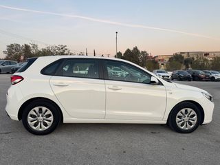 Hyundai i 30 2018 1.4 100 Hp ACTIVE-thumb-10