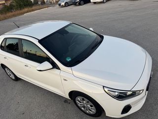 Hyundai i 30 2018 1.4 100 Hp ACTIVE-thumb-12