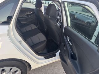 Hyundai i 30 2018 1.4 100 Hp ACTIVE-thumb-22