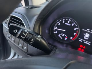 Hyundai i 30 2018 1.4 100 Hp ACTIVE-thumb-33