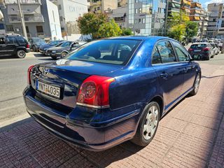 Toyota Avensis 2003-thumb-4
