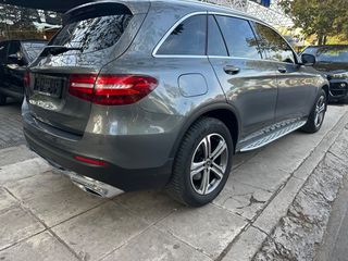Mercedes-Benz GLC 250 2019 D AMG LINE 9G-thumb-4