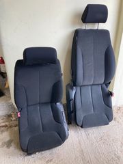 ΠΩΛΟΎΝΤΑΙ ΚΑΘΊΣΜΑΤΑ VOLKSWAGEN TOURAN