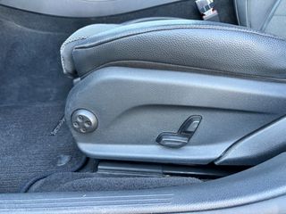 Mercedes-Benz E 200 2017 AVANTGARDE 9G-TRONIC-thumb-28