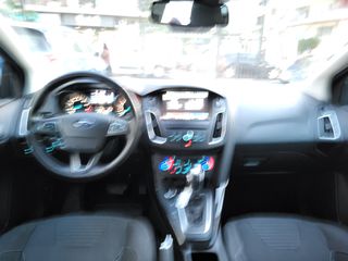 Ford Focus 2015-thumb-15