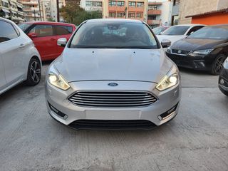Ford Focus 2015-thumb-6
