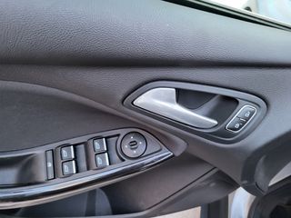 Ford Focus 2015-thumb-22