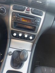 Mercedes-Benz C 200 2003-thumb-2