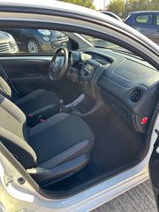 Toyota Aygo 2016-thumb-11