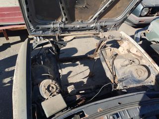 Bmw 318 1985-thumb-3