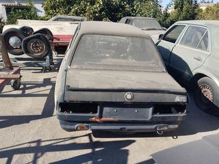 Bmw 318 1985-thumb-6