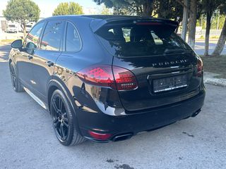 Porsche Cayenne 2015 S V8-thumb-2