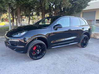 Porsche Cayenne 2015 S V8-thumb-21