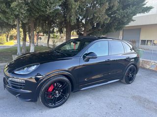 Porsche Cayenne 2015 S V8-thumb-22