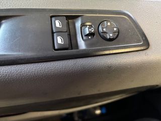 Opel Vivaro 2020-thumb-18