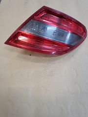 Φανάρι πίσω δεξί γνήσιο από MERCEDES C CLASS W204 χρονολογία 2007 έως 2011 τιμή 50€ + ΦΠΑ