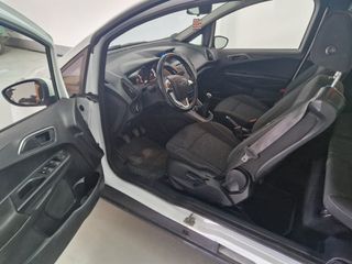 Ford B-Max 2017-thumb-8