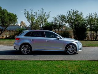 Audi A3 2020 SPORTBACK 1.4 e-tron  S-line-thumb-3