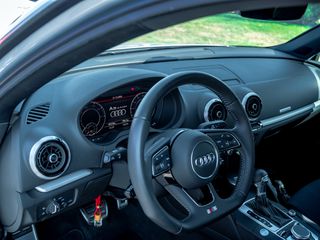 Audi A3 2020 SPORTBACK 1.4 e-tron  S-line-thumb-17