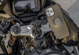ΘΗΚΗ IPHONE 15 PRO MAX MAGSAFE QUADLOCK-thumb-1
