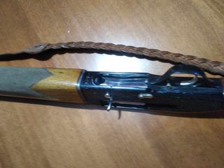 Πωλείται καραμπίνα beretta σε άριστη κατάσταση