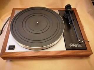 ΠΙΚΑΠ  LINN SONDEK LP-12 – LINN BASIK Plus