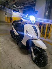 Piaggio Beverly 300i 2020-thumb-7