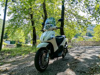 Piaggio Beverly 300i 2020-thumb-9