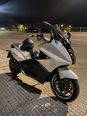 Gilera GP 800 2010 GP 800-thumb-1