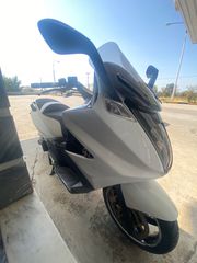 Gilera GP 800 2010 GP 800-thumb-2