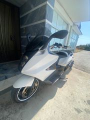Gilera GP 800 2010 GP 800-thumb-3