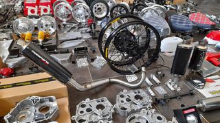 exatmisi me lemo tipou OVER RACING gia c50 glx50/90 astrea supra dax chaly dy z50j monkey Z50R Gorilla lifan bobo skyteam Jintong JC50 MODIFYING GARAGE "since1993" TAKEGAWAGR - 4miniracingparts,gr