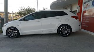 Hyundai i 30 2013 προσφορα μεχρι τελος του μηναSTATION WAGON 1.6 CRDI STYLE