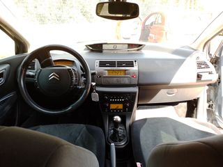 Citroen C4 2006 C4-thumb-12