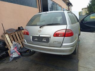 Toyota auensis 2001 για ανταλλακτικά Κομπότι κομμάτι-thumb-1