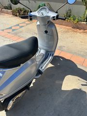 Vespa LX 150 2006-thumb-4