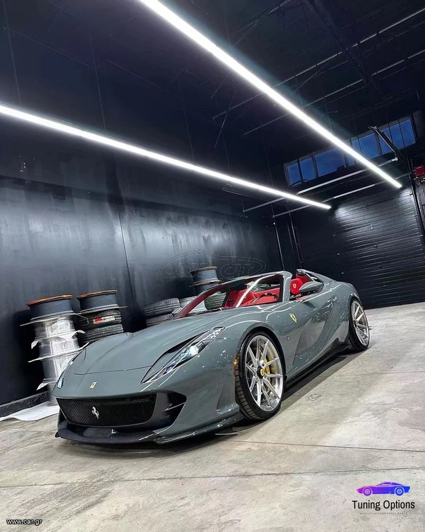 Ferrari 812 Superfast BODYKIT Novitec Design
