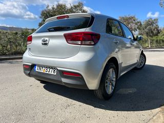 Kia Rio 2017 1.200 FULL EXTRA-thumb-6