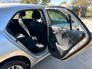 Kia Rio 2017 1.200 FULL EXTRA-thumb-16