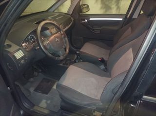 Opel Meriva 2006 i-thumb-7