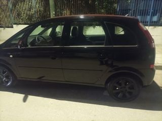 Opel Meriva 2006 i-thumb-3