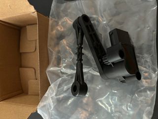 Αισθητήρας υψους LR023647 LAND ROVER RANGE ROVER