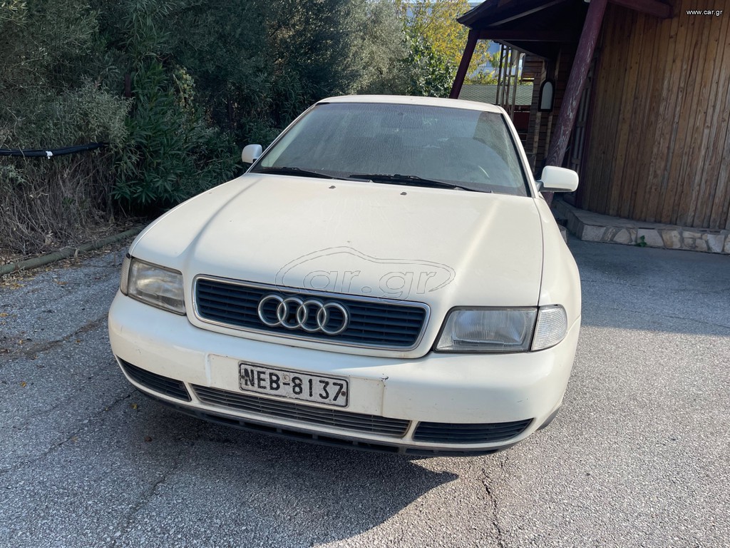 Audi A4 1998 1.6 105 PS